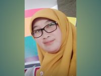 Mengenal Hj Titit Susanti, Ingin Sepenuhnya Abdikan Hidup di Dunia Pendidikan