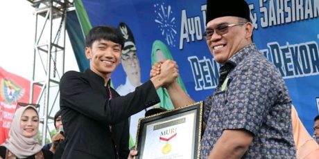 Lomba Melemang di Muara Enim Masuk Museum Rekor Dunia Indonesia