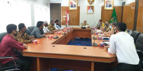 Dinilai Arogan, Warga Desa Sumber Rahayu Minta Plt Bupati Muara Enim Berhentikan Kades