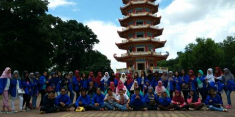 Siswa SMAN 1 Laki Kunjungi Lokasi Bersejarah di Palembang