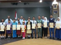 PTBA Beri Beasiswa Khusus Anak Pegawai