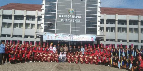 Marching Band SMK Negeri 1 Muara Enim Tampil Memukau di Hardiknas Ke-109