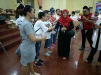 Peserta Lomba Senam Aerobik Sambut Meriah Kehadiran Balon Wabup Desi