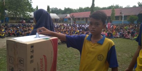 Ini yang Dilakukan SMP Negeri 1 Ujanmas dalam Pemilihan Ketua Osis