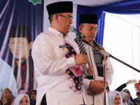 Bupati dan Wabup Muara Enim Bersama Ribuan Masyarakat Ikuti Tabliq Akbar