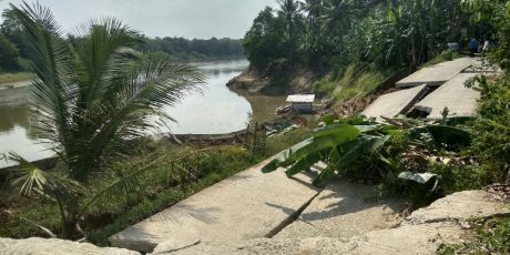 Jalan Amblas, Lima Desa di Kecamatan Sungai Rotan Terancam Terisolir