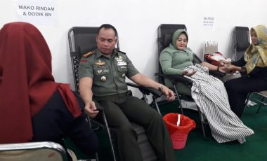 400 Personil TNI Rindam II/Sriwijaya Ikuti Donor Darah