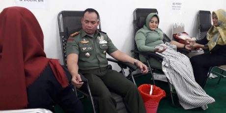 400 Personil TNI Rindam II/Sriwijaya Ikuti Donor Darah