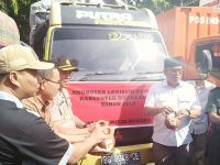 Bupati Muara Enim Lepas Pendistribusian logistik Pemilu 2019