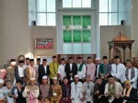 Bupati dan Wabup Shalat Ied di Masjid Agung Muara Enim