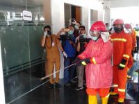 Pemkab Muara Enim Gelar Penyemprotan Disinfektan