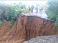 Jalan Utama Menuju Dua Desa di Semende Putus Total