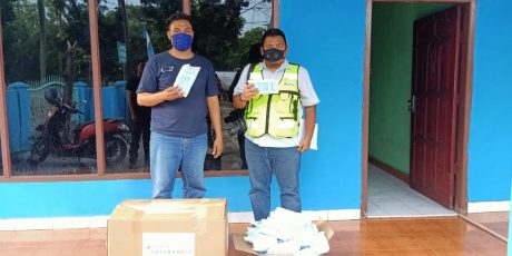 Peduli Keselamatan Wartawan, PT HBAP Sumbang Masker pada PWI Muara Enim
