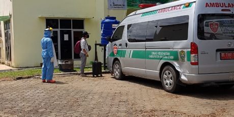 Tiga Anggota Keluarga Almarhum Positif Covid-19 di Desa Tegal Rejo Dijemput, Dua Isolasi Mandiri