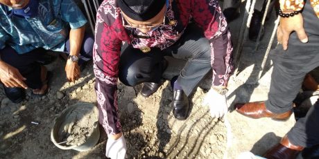 Plt Bupati Muara Enim Letakan Batu Pertama Rehab Masjid Baitul Muttaqin Desa Tanjung Raja