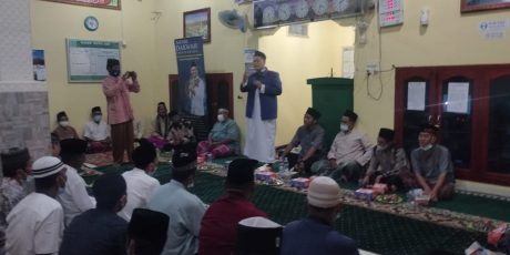 Warga RT 06 Ayek Putih Rumah Tumbuh Muara Enim Gelar Peringatan Maulid Nabi Muhammad SAW