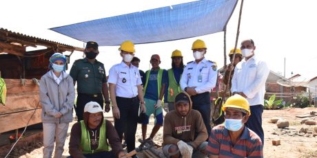 PTBA Bangun Posyandu dan Balai Masyarakat di Perumahan Bara Lestari RT 40