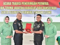 Penerimaan Perwira Baru Dan Sertijab Dansecaba Di Awali Tradisi Penyerahan Tongkat Komando