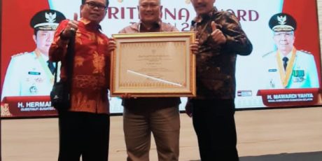 Komitmen Lindungi Pekerja, PTBA Raih Paritrana Award