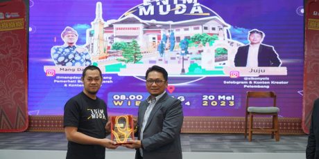Enim Muda “Berkarya dengan kreatif”