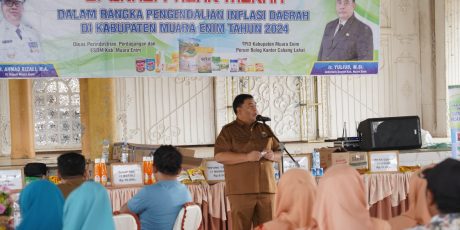 Kendalikan Inflasi, Sekda Yulius Buka Pasar Murah di Kecamatan Belimbing