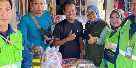 Bantuan Kemanusiaan Disalurkan Bukit Asam (PTBA) untuk Korban Banjir di Ulak Pandan