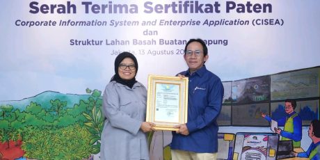 Bukit Asam (PTBA) Terima Hak Paten untuk Aplikasi CISEA dan Lahan Basah Buatan Terapung
