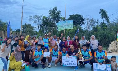Travolb A dan BMS Juarai Turnamen Voli Kades Cup 2025 Desa Lubuk Raman