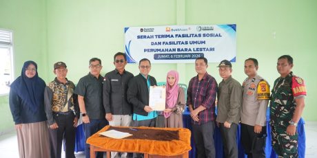 Dukung Permukiman Layak dan Tertata, PTBA Serahkan Fasos dan Fasum