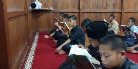 Ingin Anak Jadi Hafidz, Berakhlak dan Bisa 3 Bahasa? Ini Pondoknya