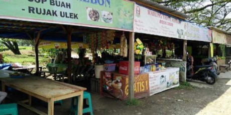 Pedagang Kuliner Minta PTBA Tetap Diizinkan Berjualan