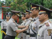 Kapolres Muara Enim Pimpin Sertijab Lima Kapolsek