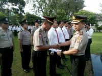 11 Personil Polsek Gelumbang Diberi Penghargaan