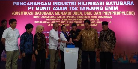 Tiga Menteri Hadiri Pencanangan Pabrik Hilirisasi PT Bukit Asam