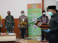 Ditengah Pandemi Covid-19, Juarsah Lantik 135 Pejabat Secara Vidcon