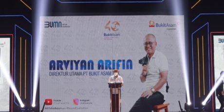 Raih Penghargaan CEO Visioner BUMN Terbaik, Ini Gebrakan Arviyan Arifin di PTBA