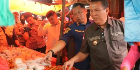 Pj. Bupati Muara Enim Pastikan Stabilitas Harga dan Stok Bahan Pokok Tersedia Jelang Nataru