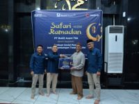Berbagi Berkah Ramadan, Bukit Asam (PTBA) Salurkan Bantuan untuk 106 Masjid