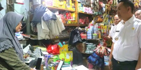 Pj. Bupati Muara Enim Pimpin Operasi Pasar Murah
