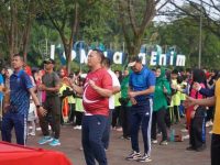 Pj. Bupati Muara Enim Senam Pagi Bersama Masyarakat Saat Peringatan Hari Olahraga Nasional