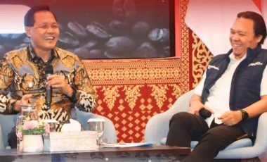 Bupati Muara Enim Raih Penghargaan Sripo-Tribun Sumsel