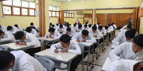 Cetak Mekanik dan Operator Andal, PTBA Gelar Seleksi Psikotes Bersama UT School