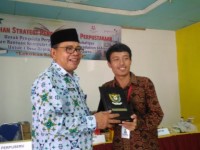 4 Perpustakaan Desa Terima Bantuan Komputer dari CCFI