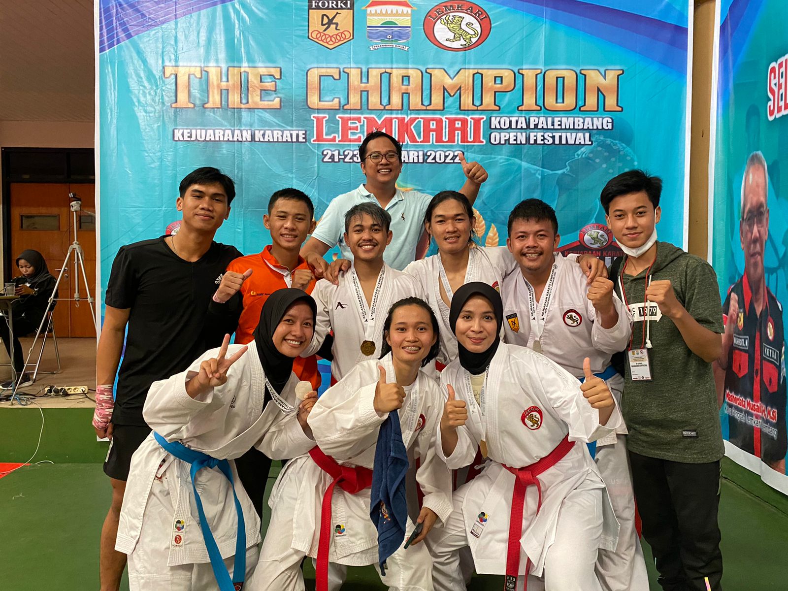 Ikuti Kejuaraan Karate Open Sumsel, Lemkari Muara Enim Borong 18 Medali