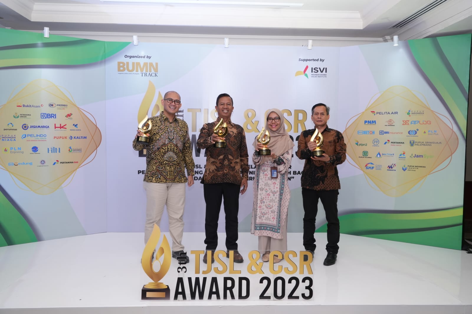 Torehkan Prestasi Gemilang, Bukit Asam (PTBA) Raih 4 Penghargaan di Ajang TJSL & CSR Award 2023