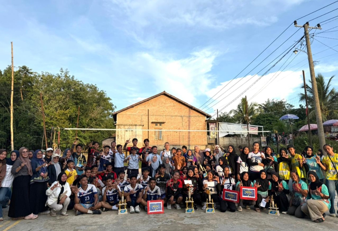 PT TeL Dukung “Kades Cup” Desa Siku, 101 Tim Ikut Turnamen Voli