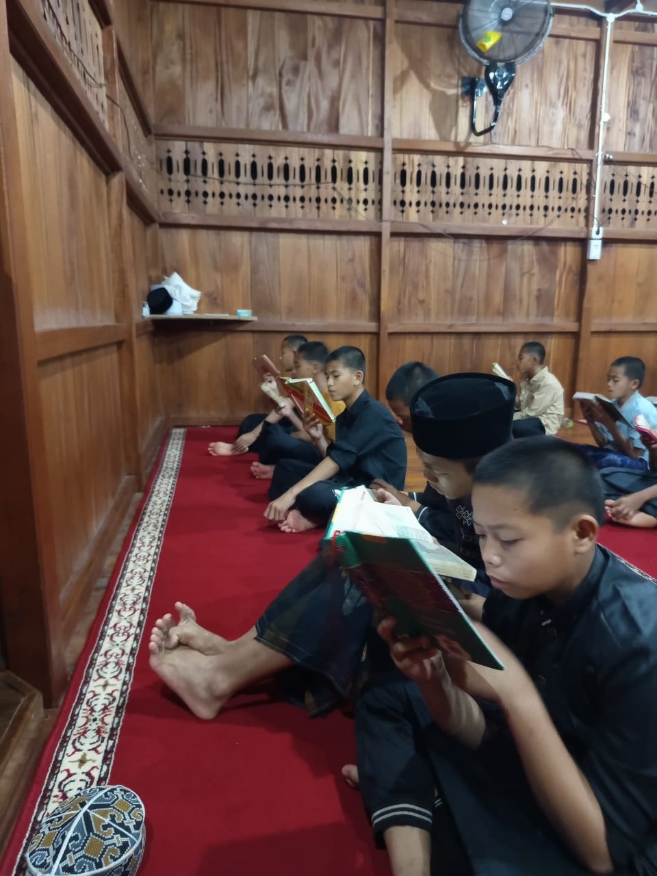 Ingin Anak Jadi Hafidz, Berakhlak dan Bisa 3 Bahasa? Ini Pondoknya