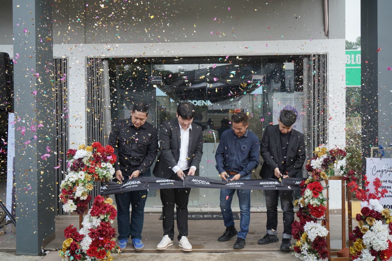 Perluas Jaringan Retail, MODENA Resmikan 5 Home Center Sekaligus, Muara Enim Jadi Salah Satu Lokasi Strategis